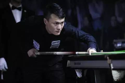 是萬眾矚目 是萬眾矚目