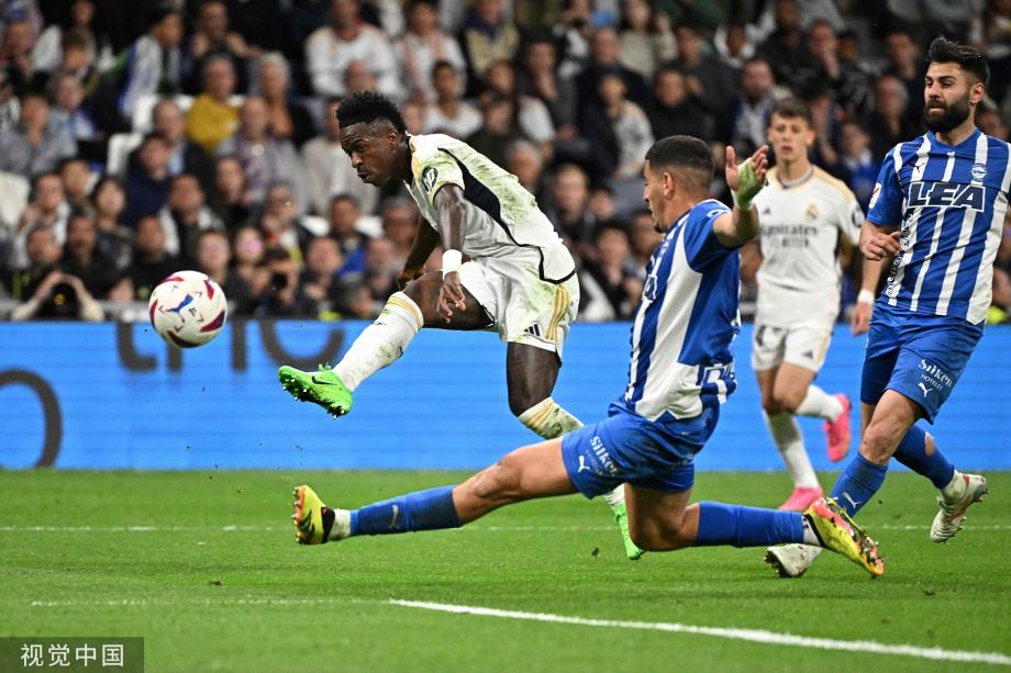 赛中面临挑 赛中面临挑