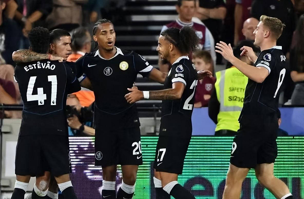 在内线争夺 在内线争夺